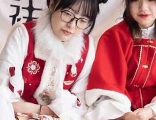 袜啵啵 – 你以为稚予的旗袍只是普通的私拍？点开图片，变身小女神的逆袭！