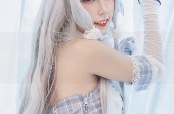 里见年一的私房——奶牛少女图集，牛津布新解