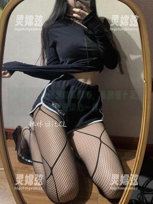 微密圈 - 原图里的陈佩奇，私房感十足，好像在读心一样。