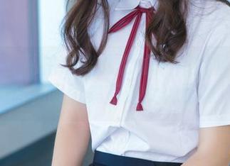 青豆客 – 私拍也能这么仙？徐妍馨Mandy的礼服图集直逼女神标准！