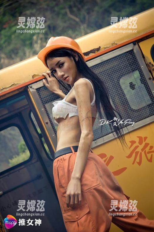 青豆客 - 看！欧尼anne最新连衣裙，又被她的搭配给迷住了……