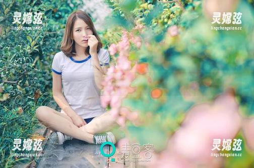 青豆客 - 莫雅淇的御姐写真集：高清让你一秒爱上这‘姐’！