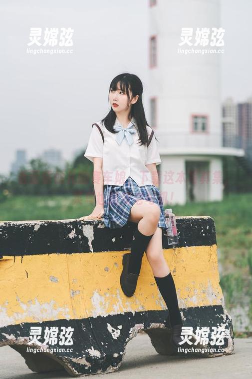 看面饼仙儿的赛车娘，下载这本写真集，菜鸟也能变老司机！