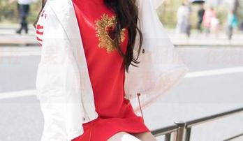 魅妍社 – 果儿Victoria厨娘：在线的不羁与热情混搭
