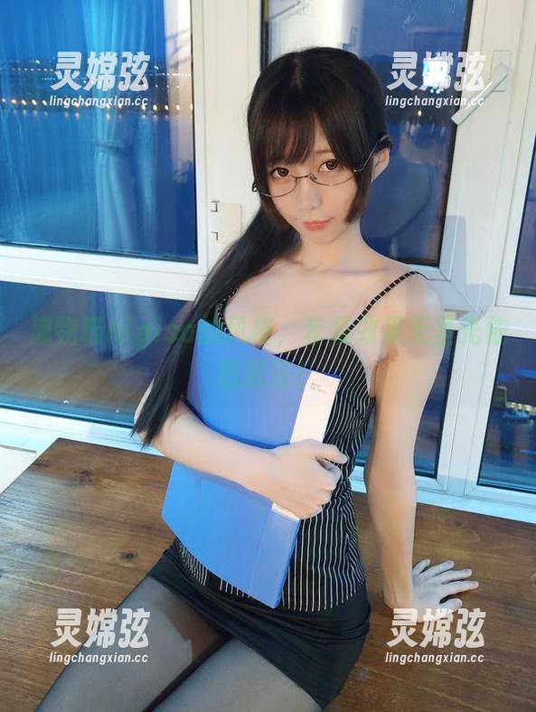 魔物喵nigisa的风格，套装效果无圣光依旧脱俗！