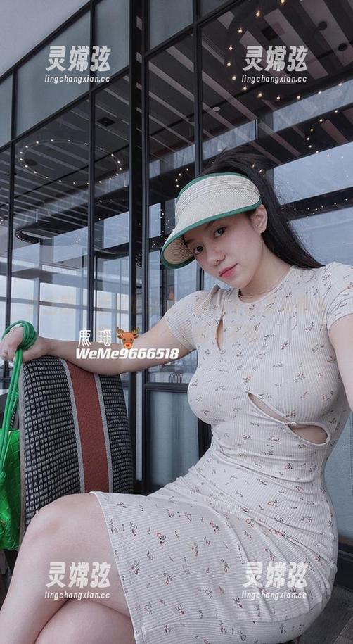 微密圈 - 鹿瑶的泳衣，图片中的灵动和小倔强！怎么看都看不够